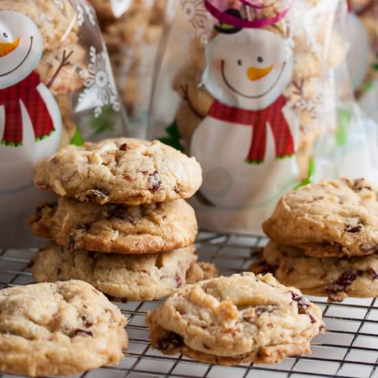 Sour cherry white chocolate cookies