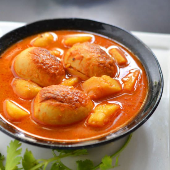 Egg Potato Curry(Dimer Dalna)