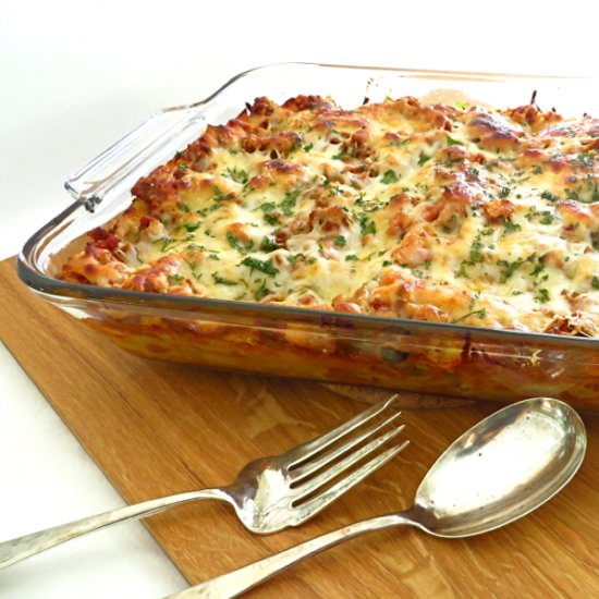 Spicy sausage and spinach lasagna