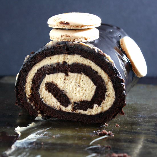 Yule Log Cake (Bûche de Noël)