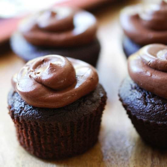 Paleo Chocolate Cupcakes