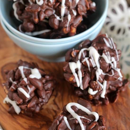 Crock Pot Chocolate Peanut Clusters