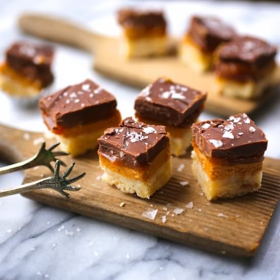Salted Caramel Peanut Butter Bars