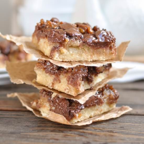Chocolate Caramel Pecan Pie Bars