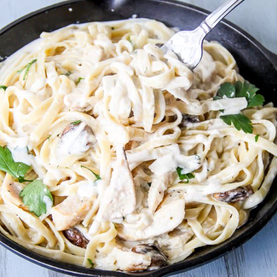 Chicken Mushroom Fettuccine Alfredo