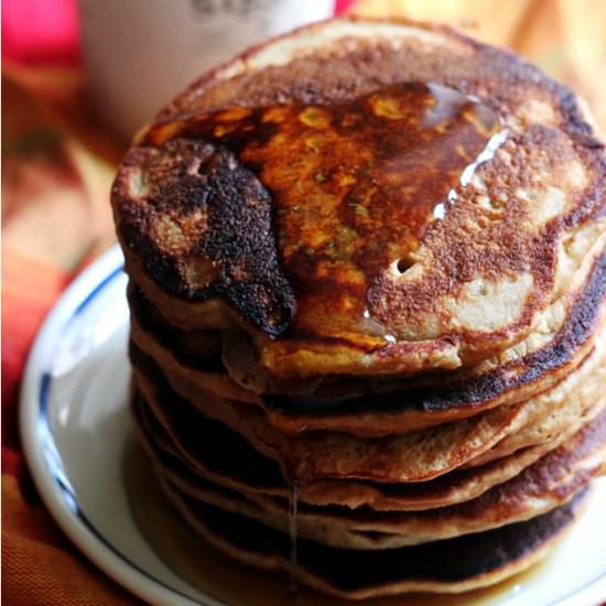 Gingerbread Yogurt Pancakes