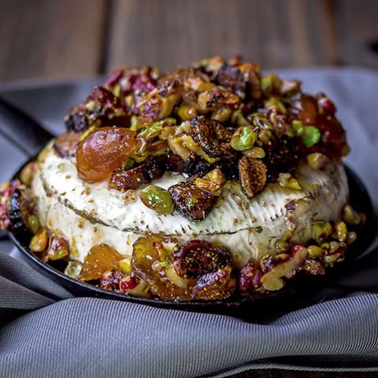 Baked Brie with Figs and Nuts