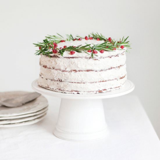 Gingerbread Christmas Wreath Cake