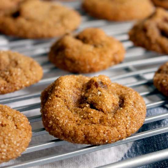 Spicy Ginger Date Cookies