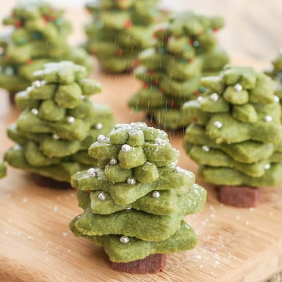 Matcha Shortbread Christmas Cookies
