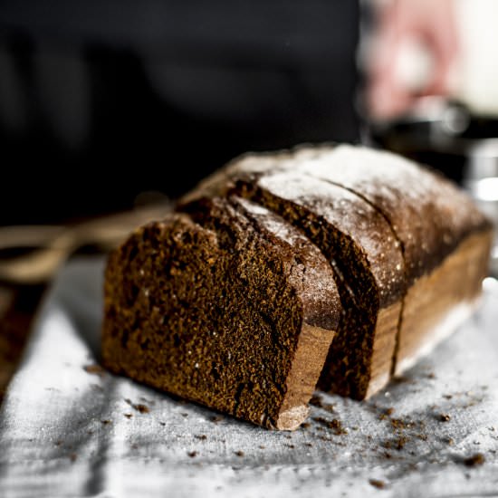 Classic Sticky Gingerbread