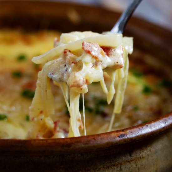 Hot Onion and Gruyere Dip