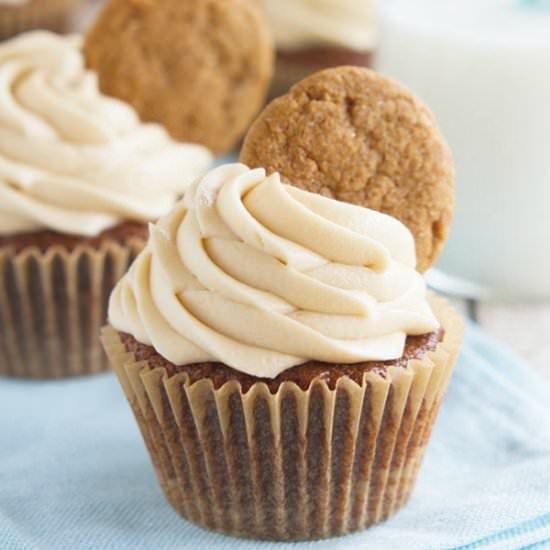 Gingerbread Cookie Cupcakes