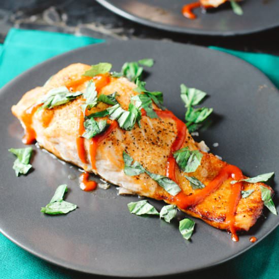 Simple Sriracha Salmon