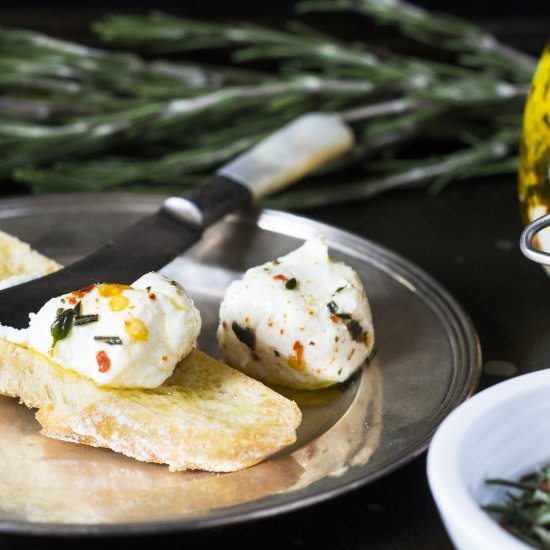 Labneh (Yogurt Cheese)