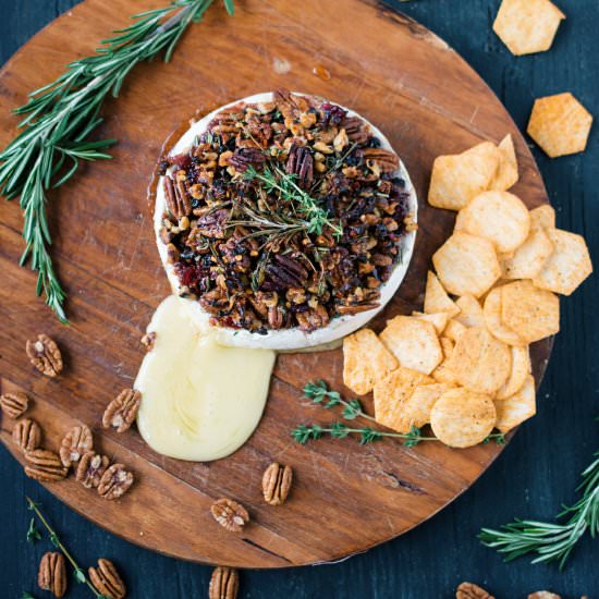 Baked Brie with Pecans