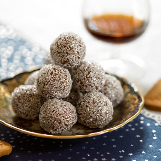 Vegan Speculoos Rum Balls