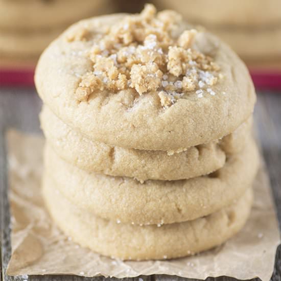 Peanut Butter Streusel Cookies