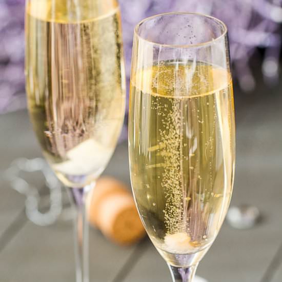 James Bond Champagne Cocktail