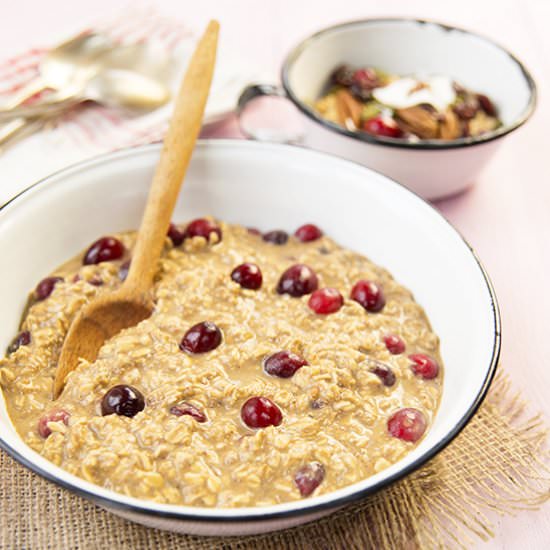 Cranberry Apple Spiced Oatmeal