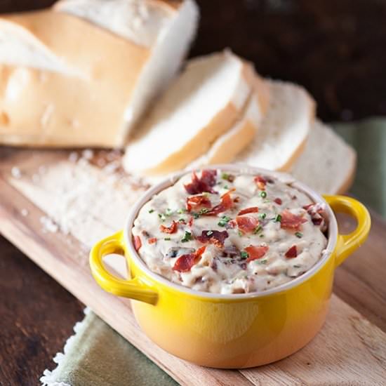 Caramelized Onion & Prosciutto Dip