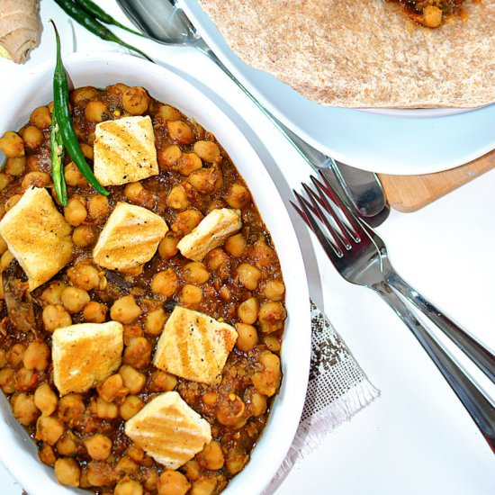 Mint Chana With Grilled Tofu
