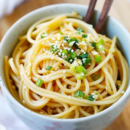 Garlic Sesame Noodles
