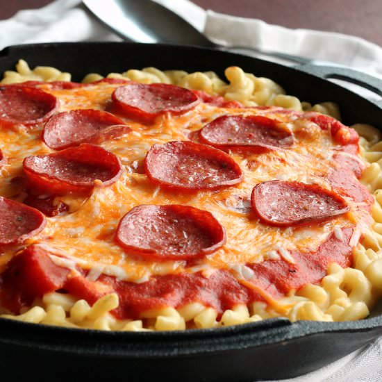 Pepperoni Pizza Mac and Cheese