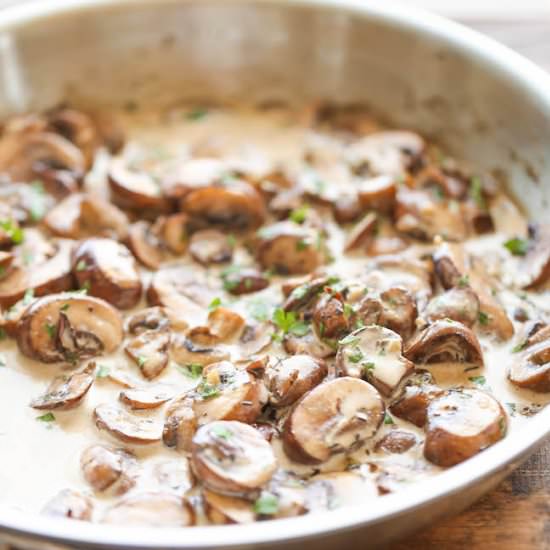 Easy Creamy Mushrooms