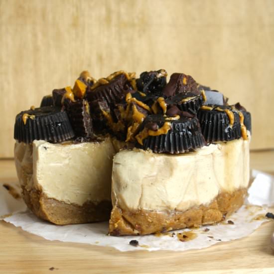 Peanut Butter Banana Cheesecake