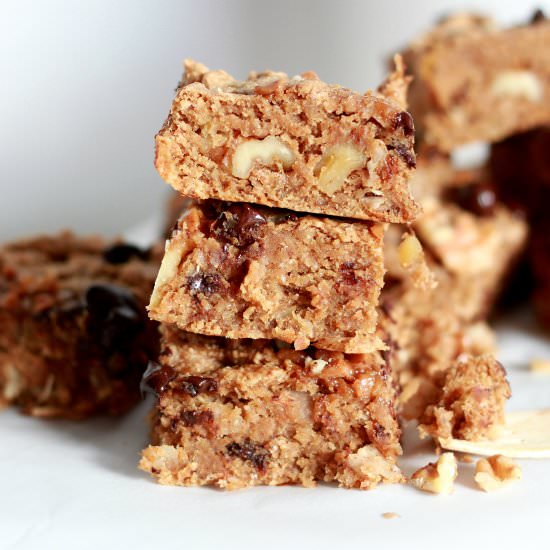 Banana Walnut Breakfast Bars