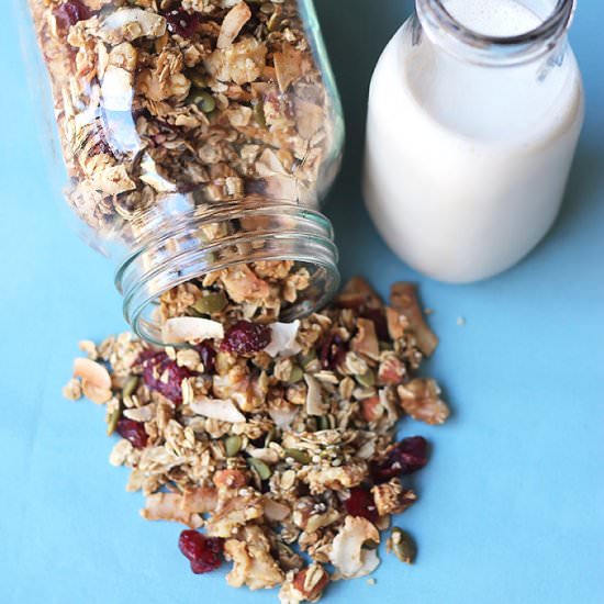 Cinnamon Spice Granola