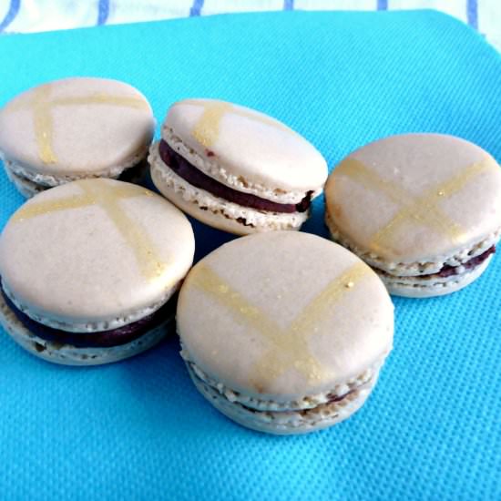 Hot chocolate macarons