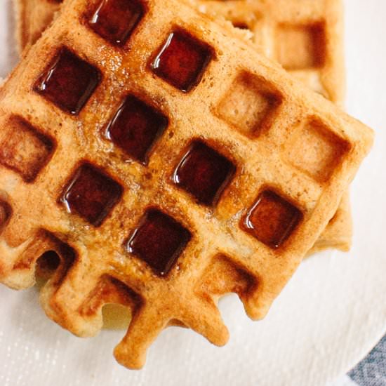 Easy Gluten Free Oat Waffles