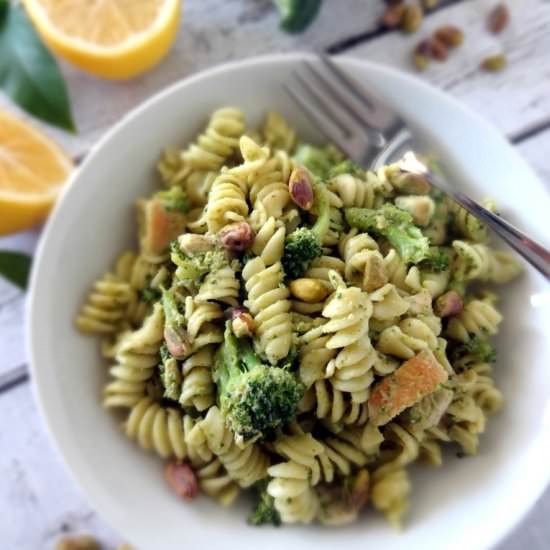 broccoli pistachio pesto