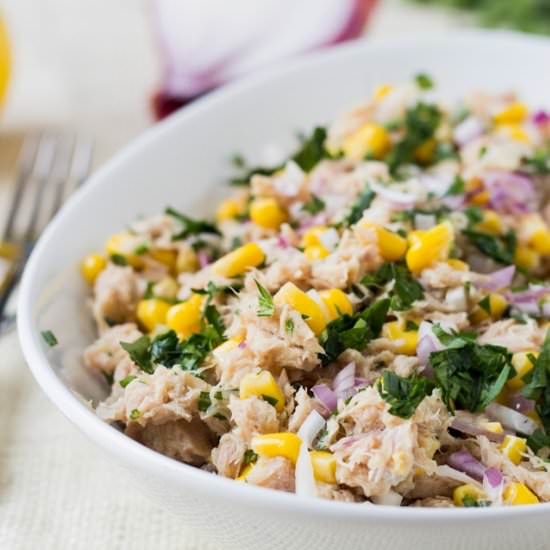 Salad with Tuna & Corn