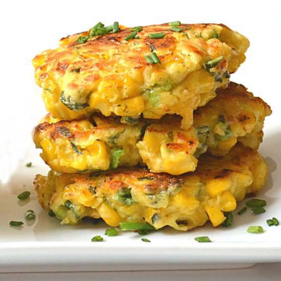 Quick Corn & Cheddar Cakes