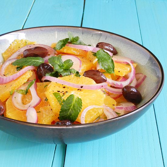 Orange and red onion salad