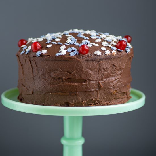Vanilla Sponge Cake with Chocolate