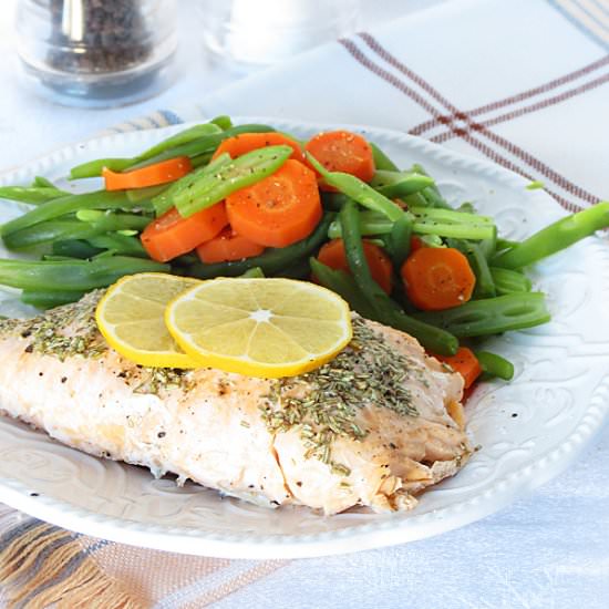 Easy Lemon Rosemary Salmon