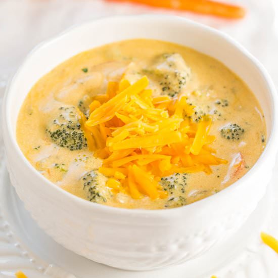 The Best Broccoli Cheese Soup