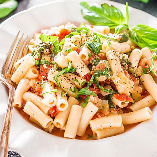 Tomato Basil and Spinach Penne