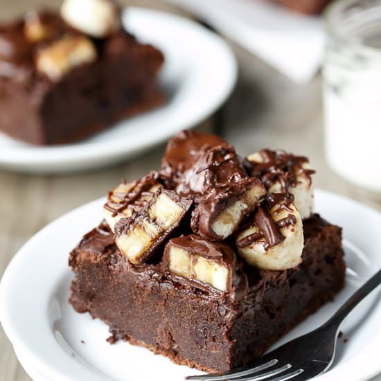 Chocolate Covered Banana Fudge Cake