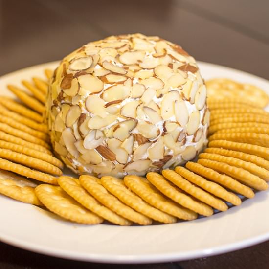Bacon Ranch Cheeseball