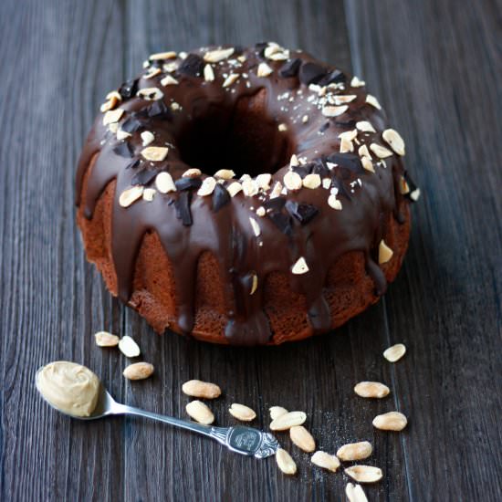 Peanut Butter Chocolate Bundt Cake