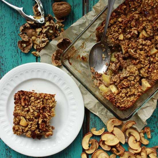 Baked Apple Oatmeal (vegan)