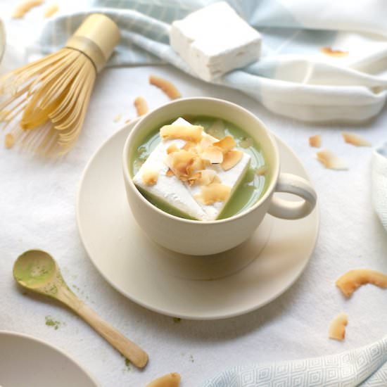 Coconut Matcha Latte