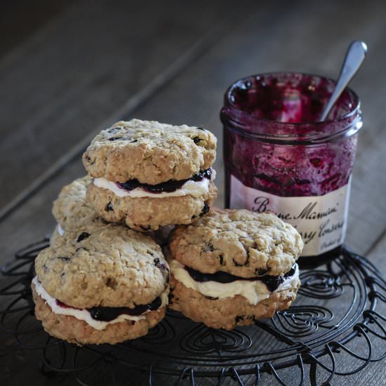 Oat & Blueberry Cookie Pies