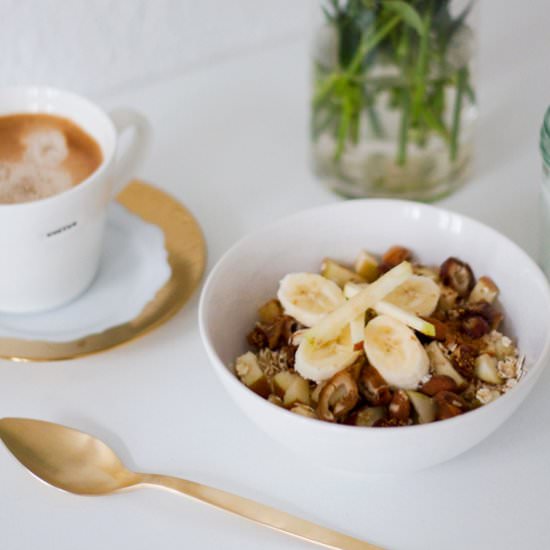 Apple Banana Breakfast Oats
