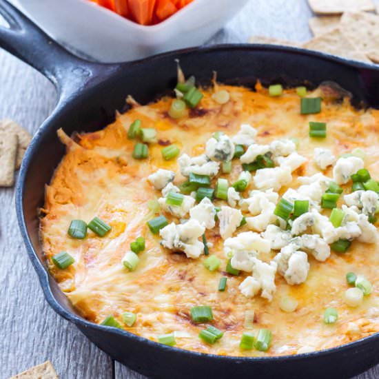 Skinny Buffalo Chicken Dip